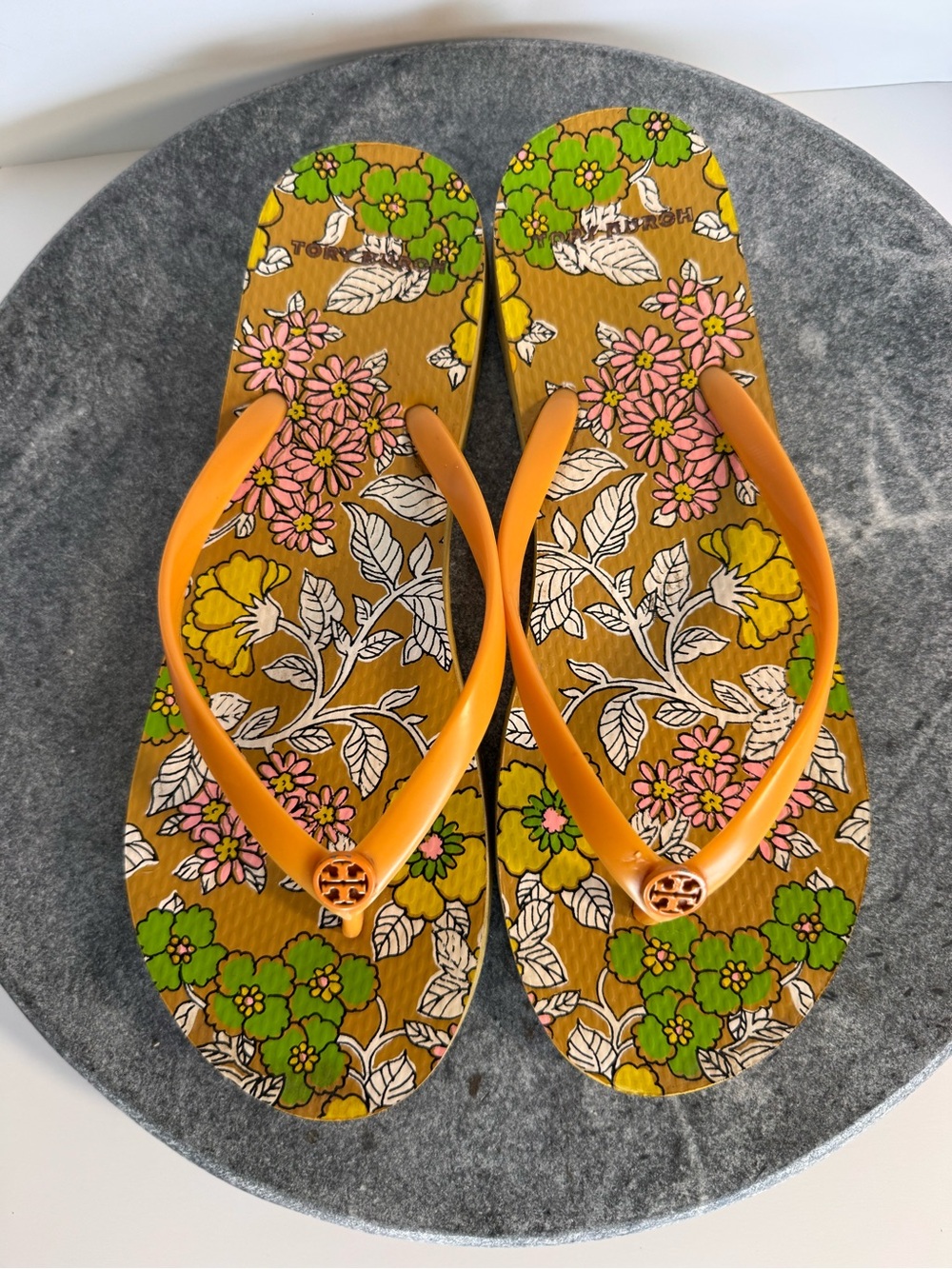 Tory Burch Yellow Floral Garden Flip Flops Logo 8